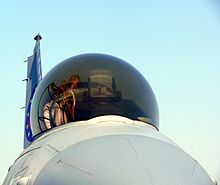 Foto van een F-16 Fighting Falcon-luifel.