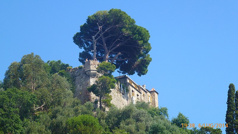 File:Castello Brown - Portofino - panoramio (1).jpg