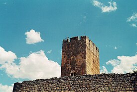 Castelo de Longroiva - Mêda.jpg