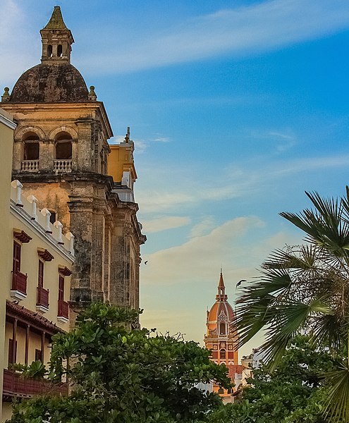 File:Centro histórico de Cartagena, Colombia.jpg