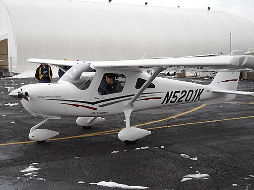 Cessna 162 Skycatcher N5201K 1010