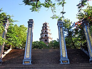 Huế