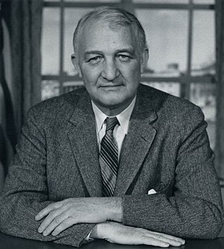 <span class="mw-page-title-main">Chapman Revercomb</span> American politician and lawyer (1895-1979)