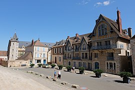 N° 12-14, maisons à colombages.