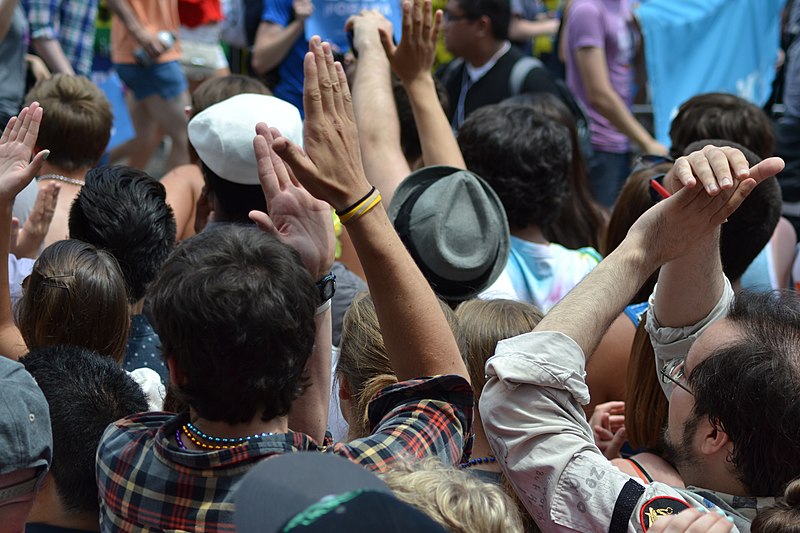 File:Chicago Pride Parade 2012 DSC 0146 (14335927996).jpg