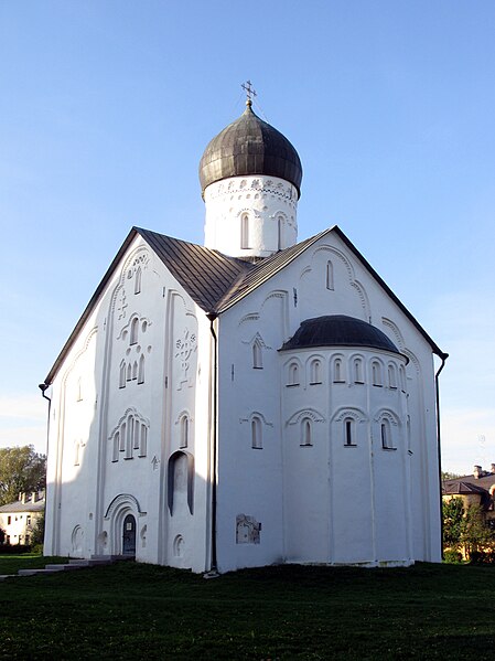 File:Church of the Transfiguration on Ilina Street (Novgorod) 11.jpg