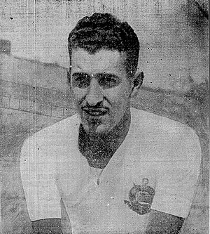 Footballer, Born 1922 Cláudio