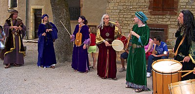 Středověký festival Grand Fauconnier v Cordes sur Ciel