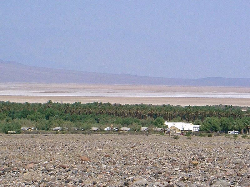 File:DeathValley oasis.JPG