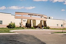 Duchesne County Courthouse, Duchesne, Utah.jpg