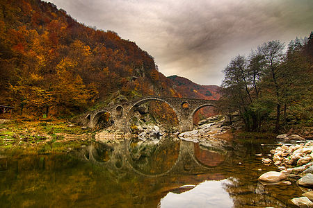 Dyavolski bridge.jpg