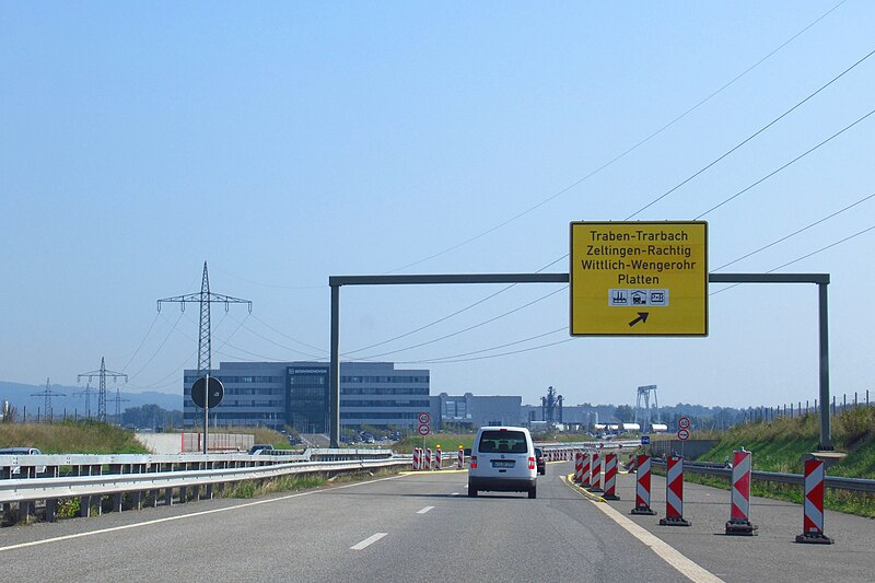 File:E42-Platten-Benninghoven-Wittlich.jpg