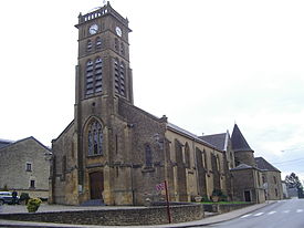Eglise fortifiée de Vivier-au-Court, Ardennes 2.JPG