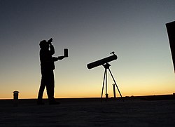 El Observador Astronómico.jpg