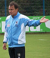 Lienen as manager of TSV 1860 Munich in 2009 Ewald Lienen 1860 2009.JPG