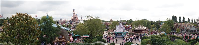 File:Fantasyland (9735331941).jpg