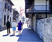 Florida - St. Augustine - Uncle Harold, Aunt Mimi & my mother walking St. George Street - January 1971.jpg