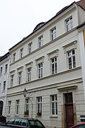 Residential building in closed development