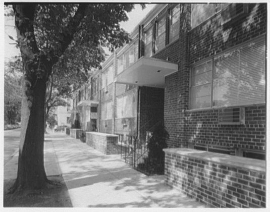 File:Georgetown Apartments, 169th St., Jamaica. LOC gsc.5a29367.tif