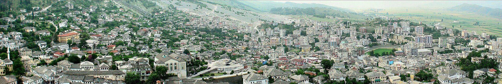 GjirokastraPanorana1.jpg