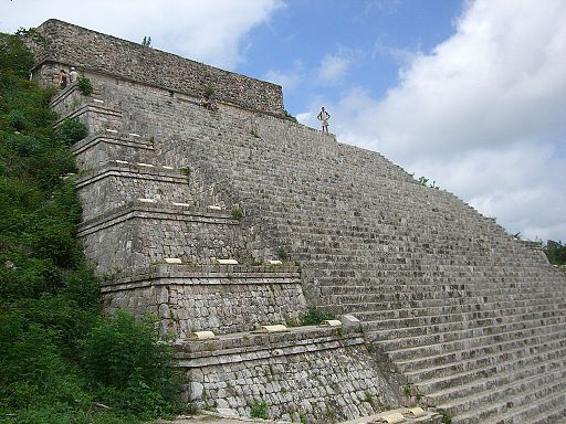 Gran Piramide-Uxmal-Yucatan-Mexico0284