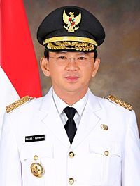 Ahok or Chung Van-hok (Chinese:
Zhong Wan Xue ), Chinese Indonesian governor of Jakarta during the 2014-2017 Gubernur DKI Basuki TP Zhong Wan Xue .jpg