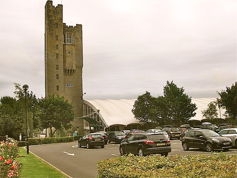 File:Haggerston Castle 06.JPG