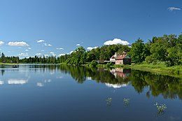 Hellenurme järv (Elva jõgi).jpg