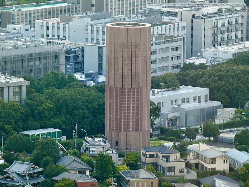 File:Higashiyama Ventilating Station of Nagoya Expressway Public Corporation from Higashiyama Sky Tower - 2.jpg