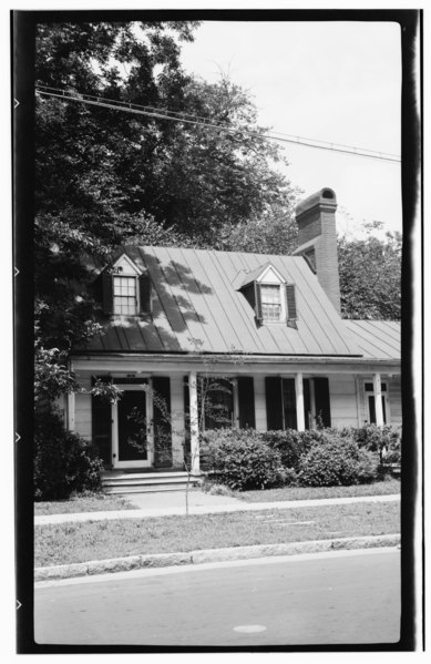 File:Historic American Buildings Survey, Archie A. Biggs, Photographer June 18, 1937 FRONT VIEW. - Hanff House, 313 George Street, New Bern, Craven County, NC HABS NC,25-NEBER,3-2.tif