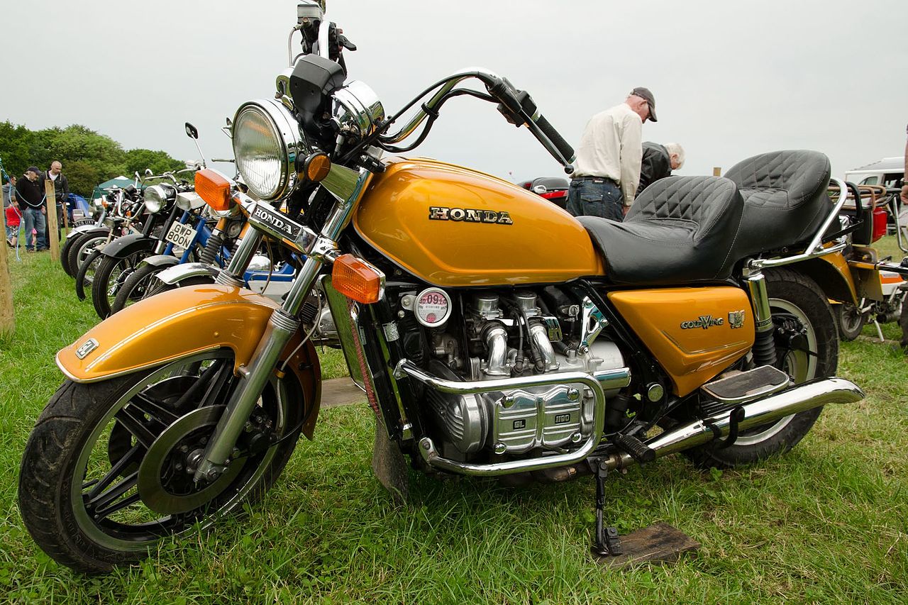 File:Honda GL1100 Gold Wing (1980) - 14689584376.jpg - Wikimedia 