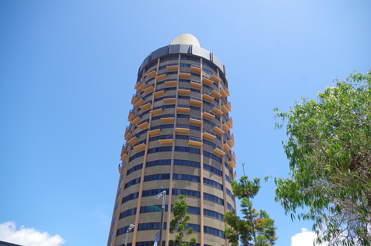 Holiday Inn, Townsville - Wikipedia