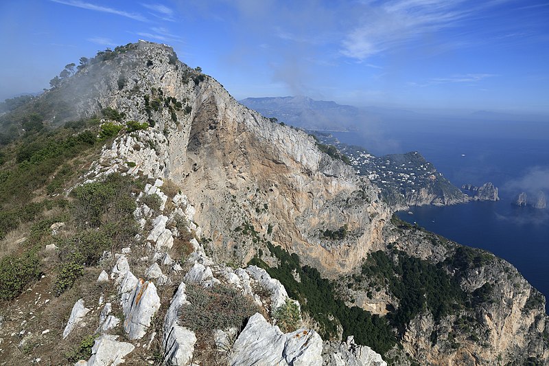 File:I08 366 Monte Salaro.jpg