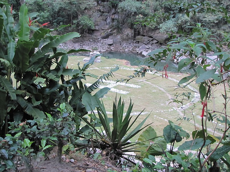 File:Inkaterra Machu Picchu Pueblo Hotel and Nature Reserve - Aguas Calientes, Peru (4875676341).jpg