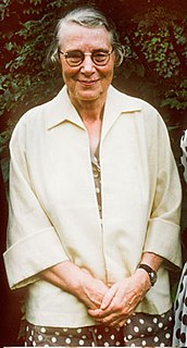 Irene Manton British botanist