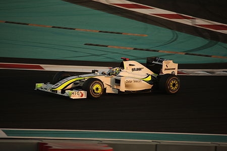 Fail:Jenson_Button_(Brawn_BGP_001)_on_Sunday_at_2009_Abu_Dhabi_Grand_Prix.jpg