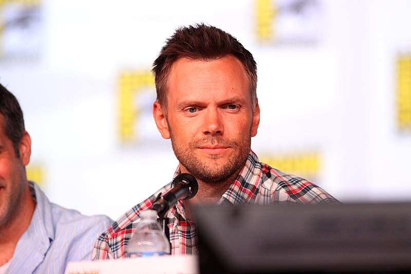 File:Joel McHale (7592273590).jpg