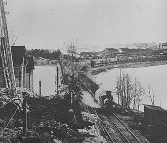 Railway in the 1890s in Helsinki, Finland Junarata linnunlaulussa 1890-luvulla, Helsinki.jpg