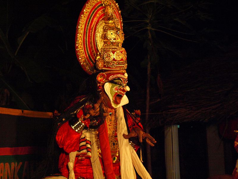 File:Kathakali actors III.jpg