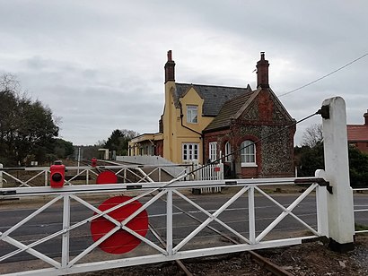 How to get to Kimberley Park Railway Station with public transport- About the place