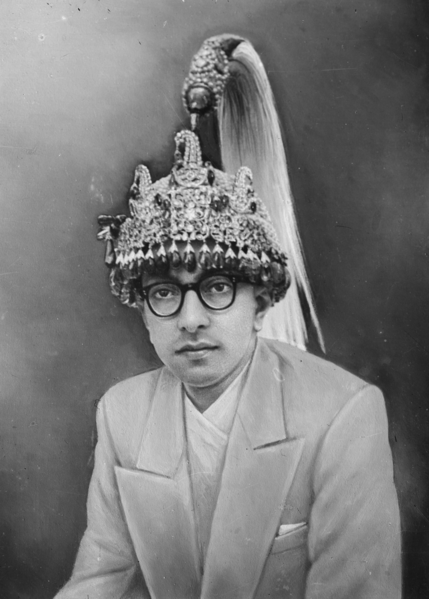 File:King Mahendra (cropped).png