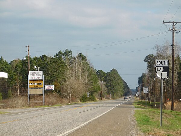 LA 1 in Caddo Parish, after crossing into Louisiana