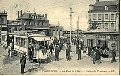 DUNKERQUE - La Place de la Gare - Station des Tramways