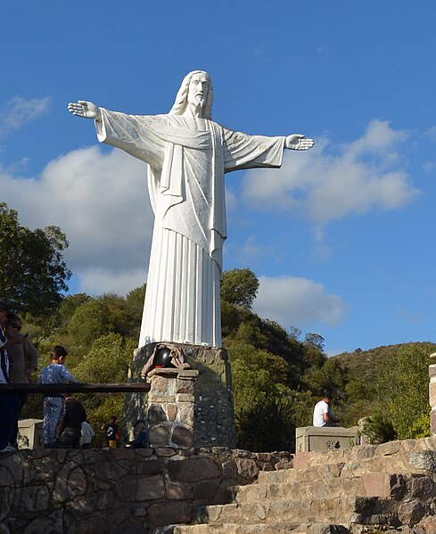 File:La Cumbre Cristo.jpg