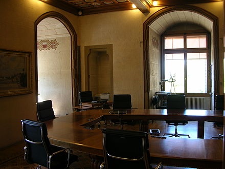 The meeting room of the Council of State in the Château Saint-Maire in Lausanne.