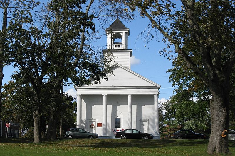 File:Leicester Unitarian Church, Leicester MA.jpg