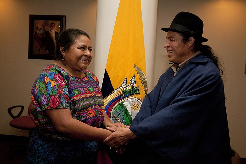 File:Llegada de Rigoberta Menchú al Ecuador (7128980123).jpg