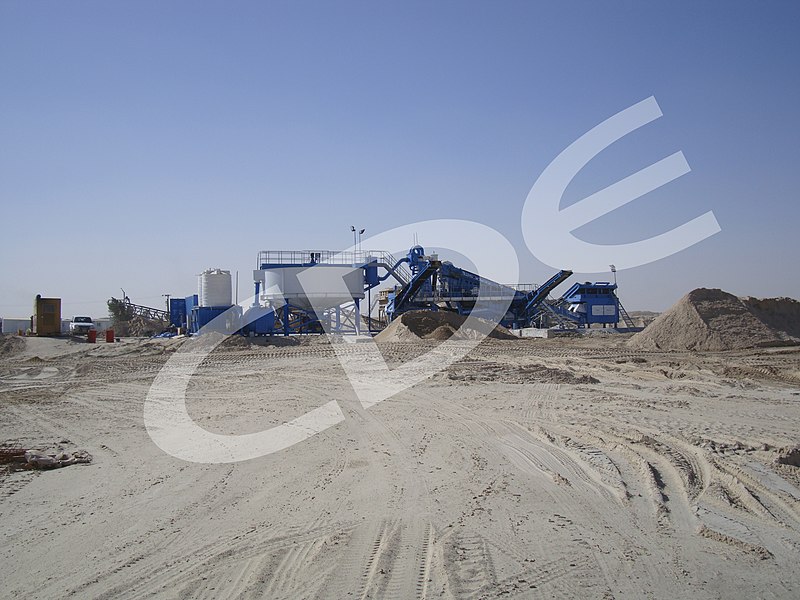 File:M2500 and Aquacycle thickener Kuwait (8404663395).jpg