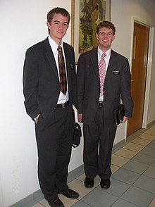 Two missionaries of The Church of Jesus-Christ of Latter-day Saints in 2008. MISSIONNAIRES MORMONS.JPG