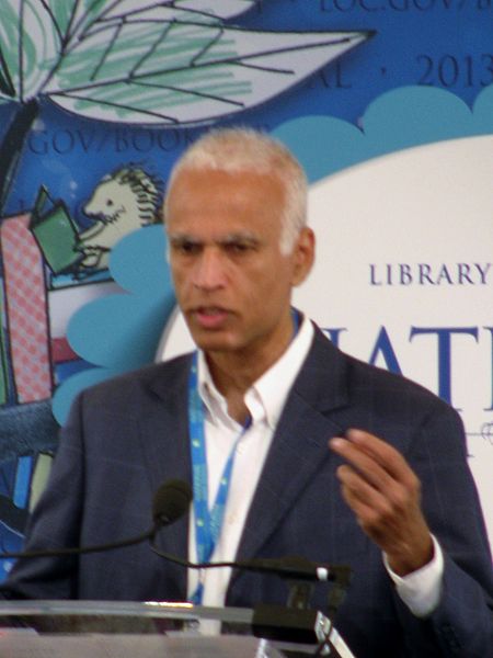 File:Manil suri 8225.JPG